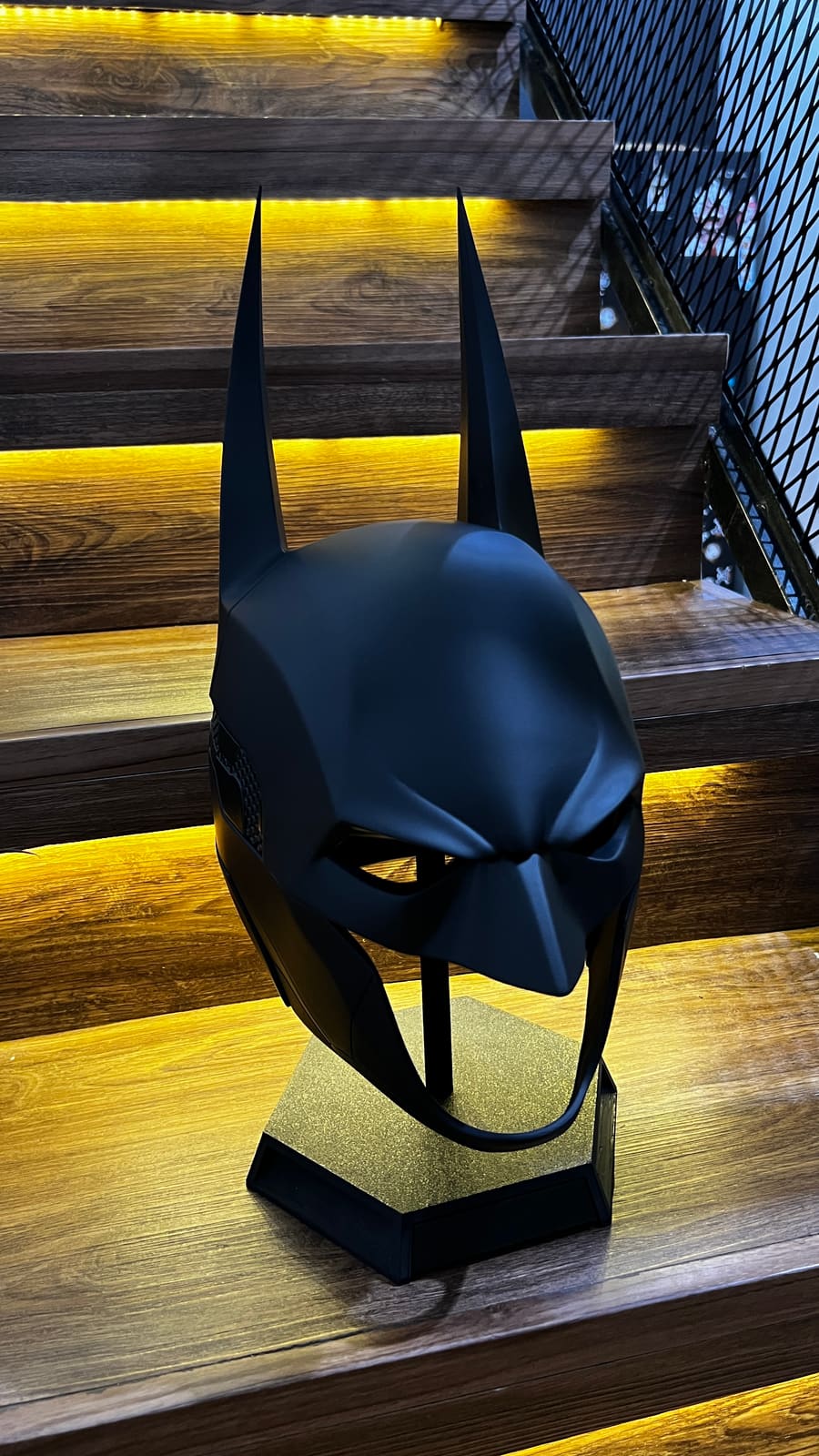 #H321 Batman Arkham Knight helmet