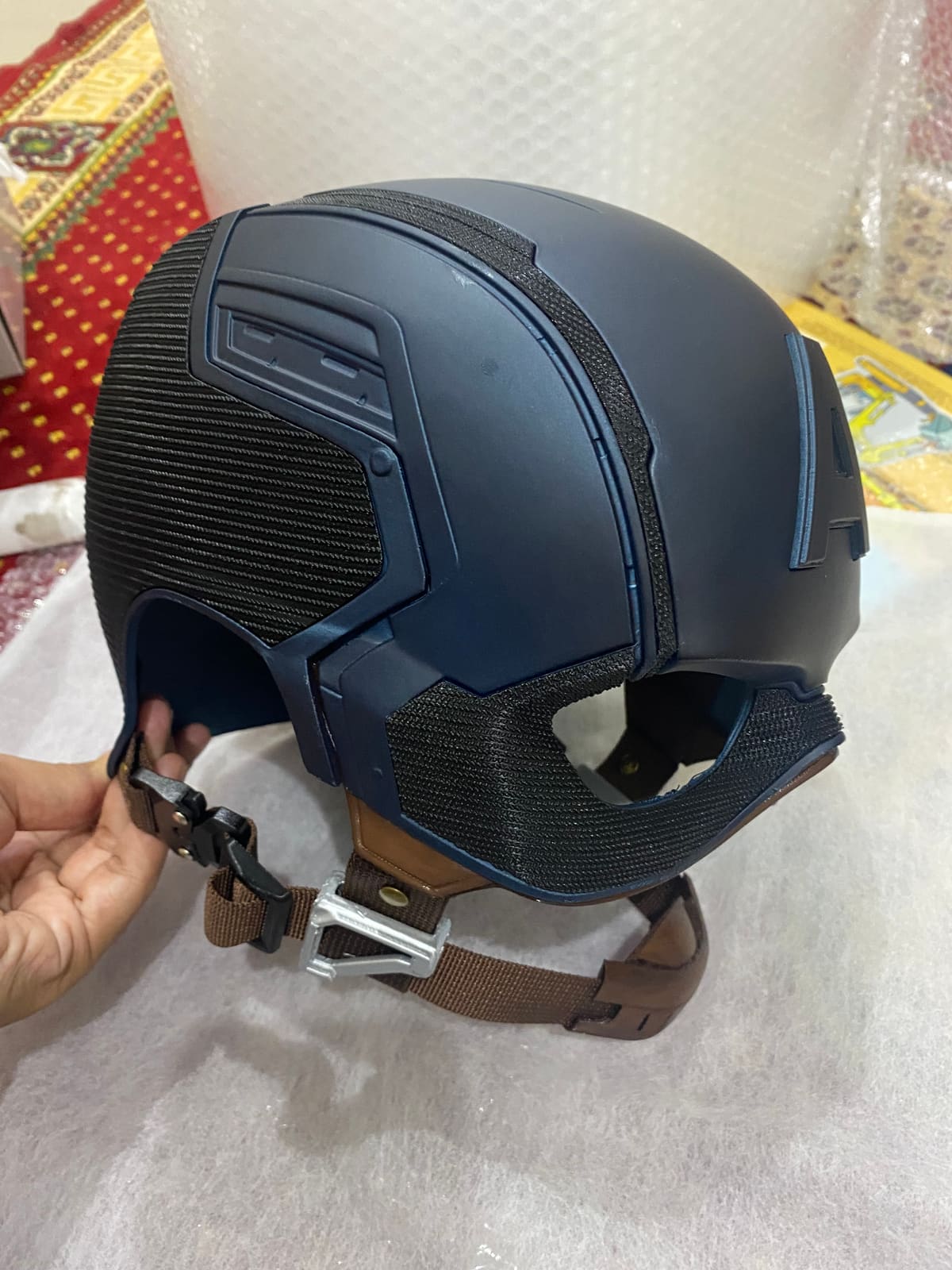 #355 Captain America Civil War helmet
