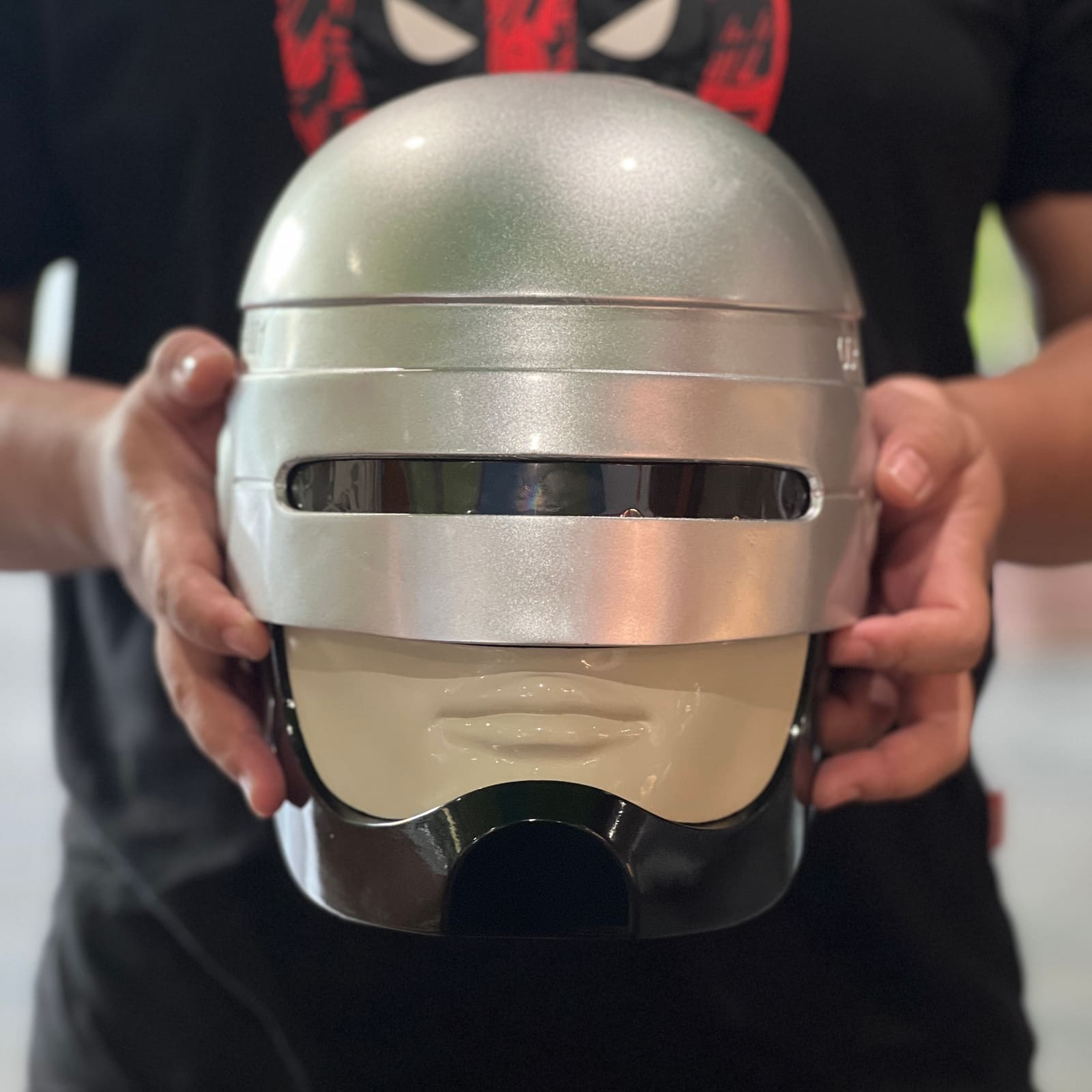 #R18 Robocop 1987