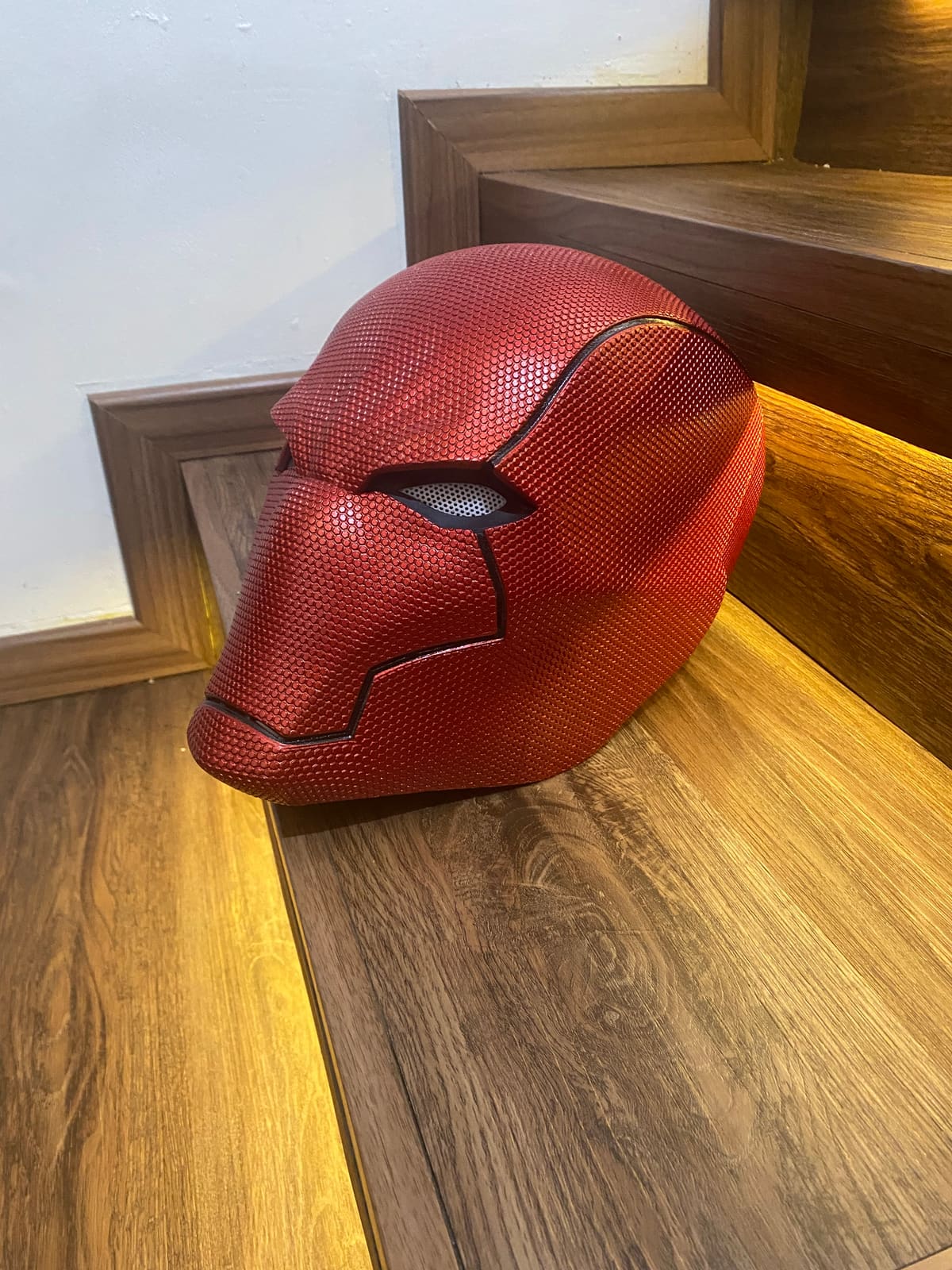 #3329 Redhood Rebirth V2 helmet